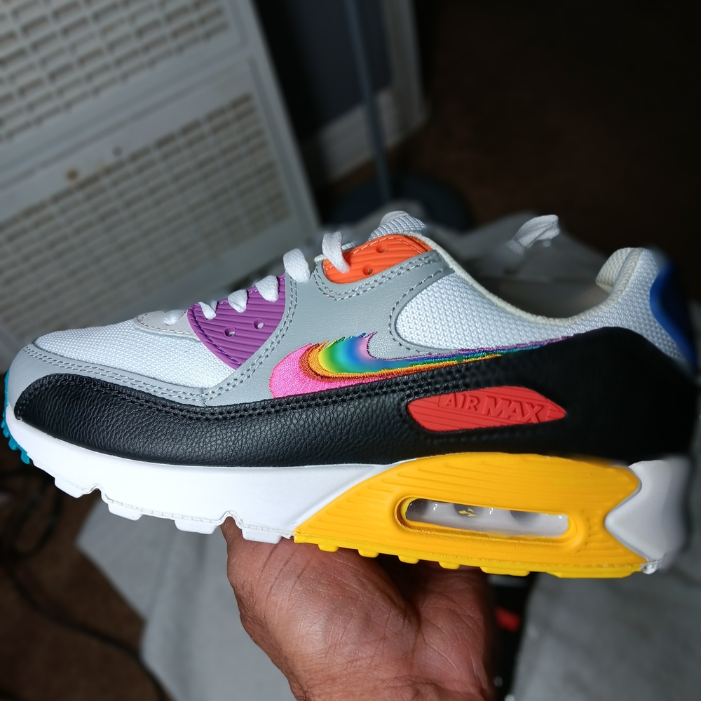 New Nike Air Max Rainbow Accent White Black Sneakers NEW - Picture 5 of 7
